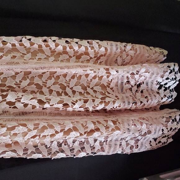 Nude dress - Picture 2 of 3